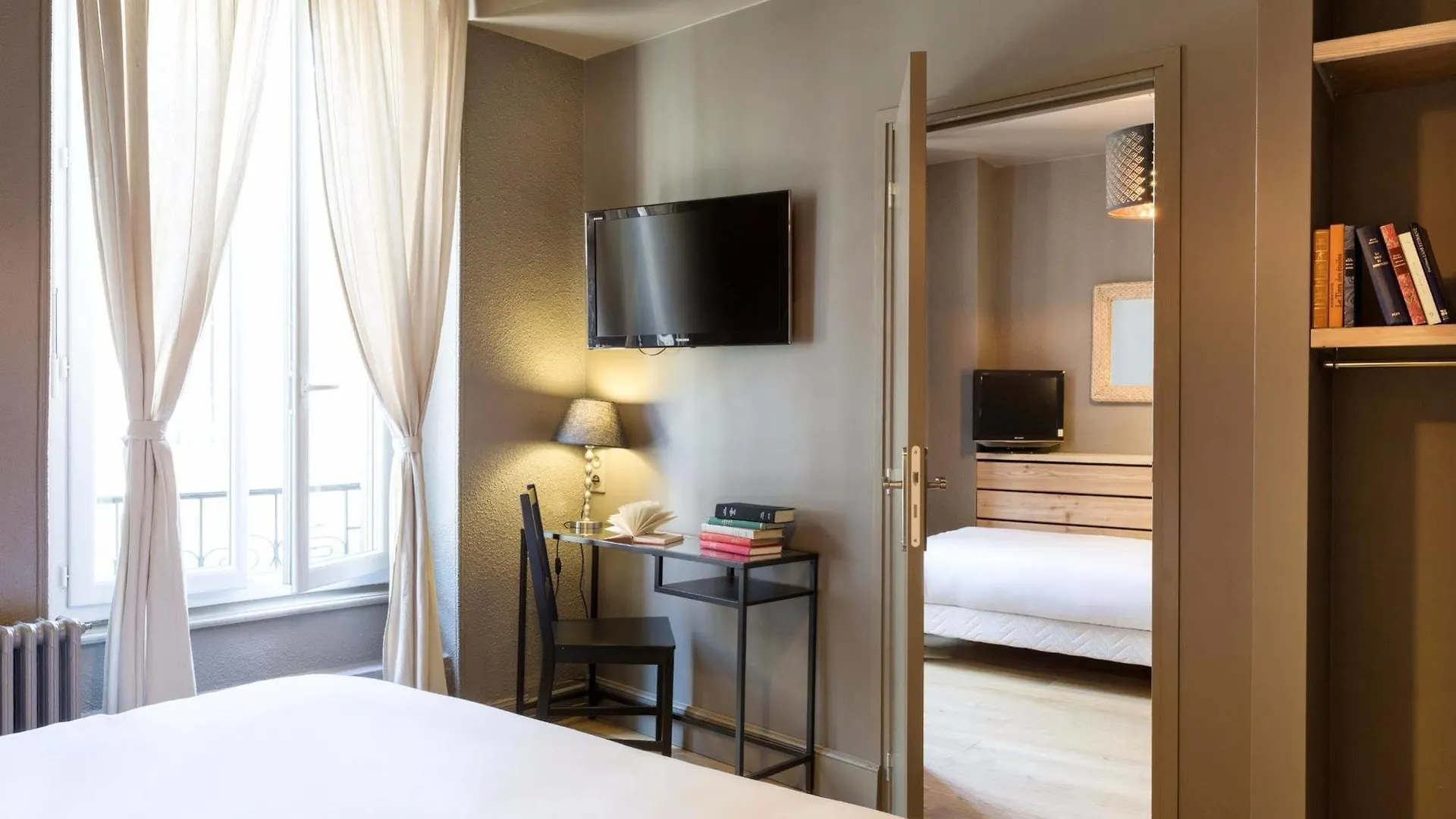 Hotel De Russie Le Mont-Dore